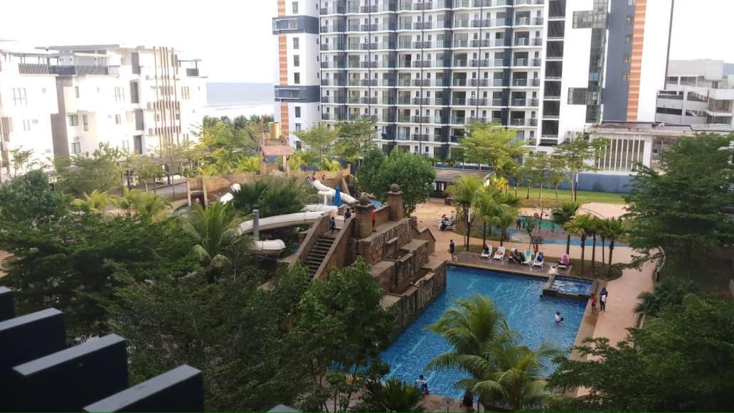 Nra @ Sg Resort Residences Kuantan Exterior photo